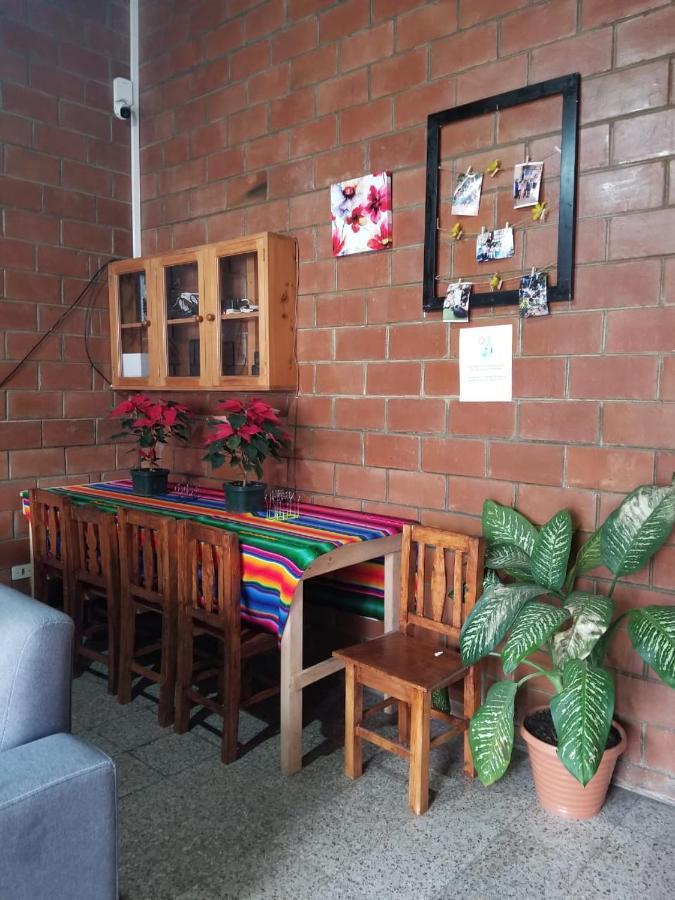 Hostal La Esperanzaアンティグア・グアテマラ エクステリア 写真